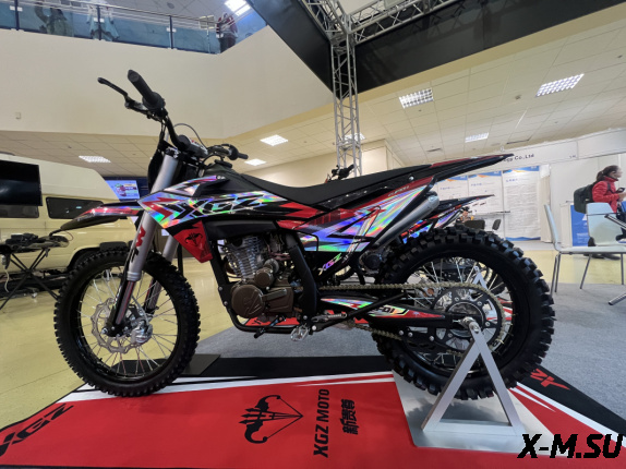 Кроссовый мотоцикл XGZ KF01-YB250R-Loncin-250R